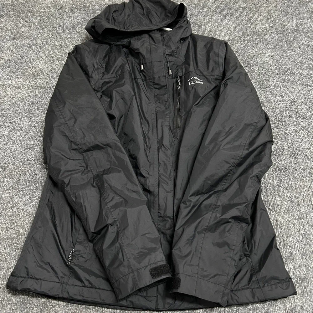 L.L. Bean Rain Jacket Womens Size M Black Recycled Nylon Hooded Insulated 508510